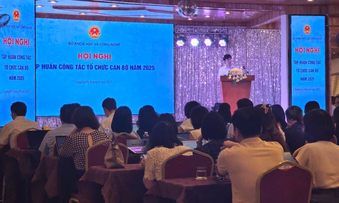 Bộ Khoa học và Công nghệ đổi mới quản lý cán bộ bằng chuyển đổi số
