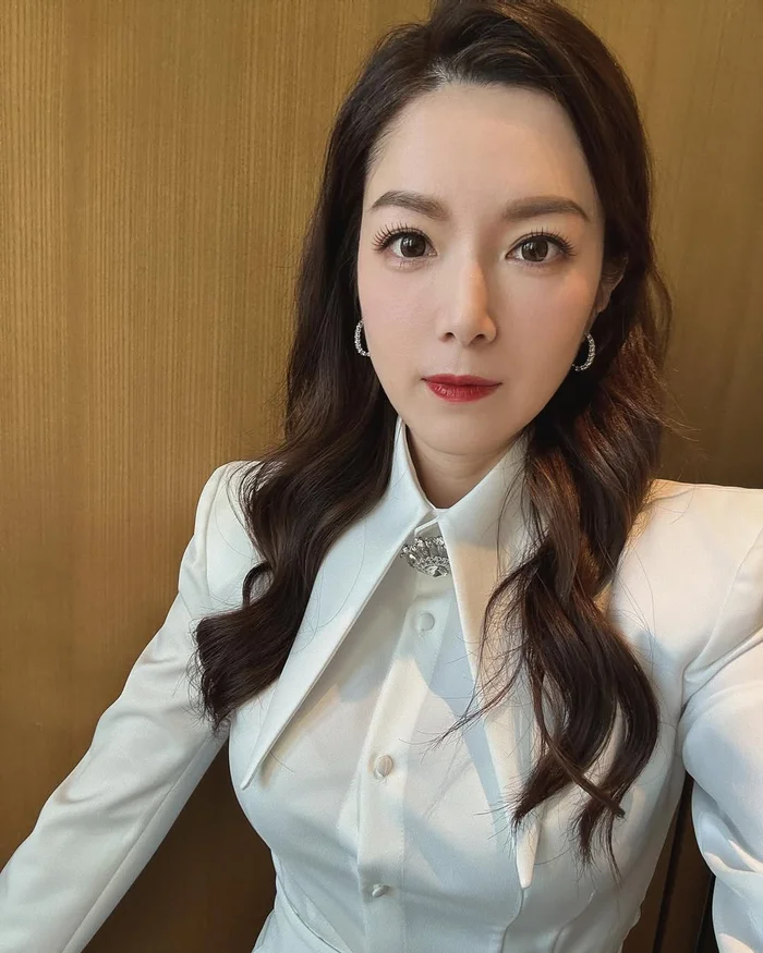 Cô từng tăng cân mất kiểm soát. (Ảnh IGNV)
