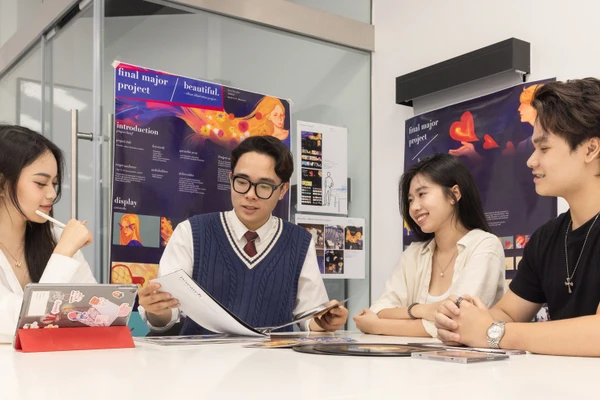 Sinh viên Trường Đại học Anh Quốc Việt Nam. Ảnh: NTCC