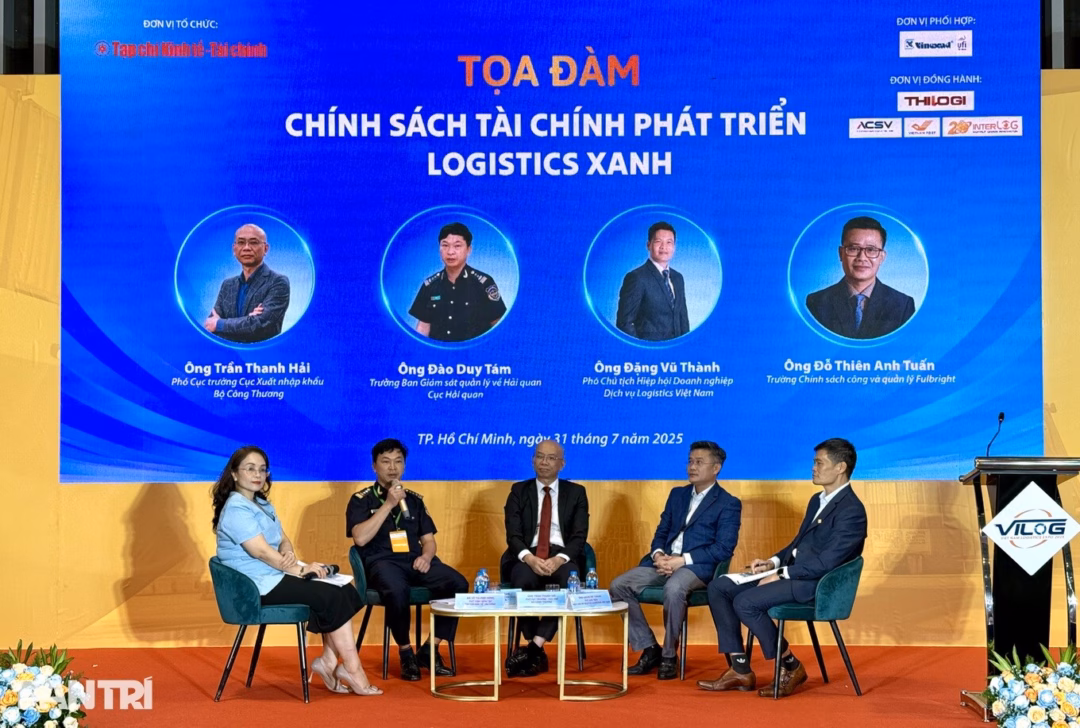 Chuyển đổi xanh trong logistics: Cần sự đồng thuận và hỗ trợ chính sách