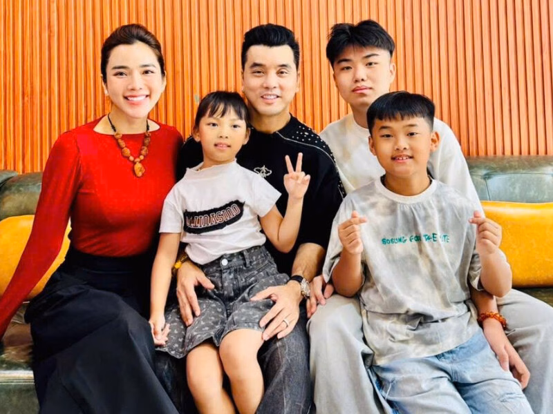 Con trai của các sao Việt: Gương mặt đẹp và tính cách đáng yêu