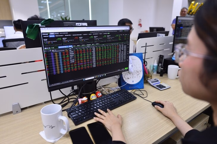 Đề xuất điều chỉnh chính sách thuế chứng khoán để ‘nuôi dưỡng’ niềm tin nhà đầu tư