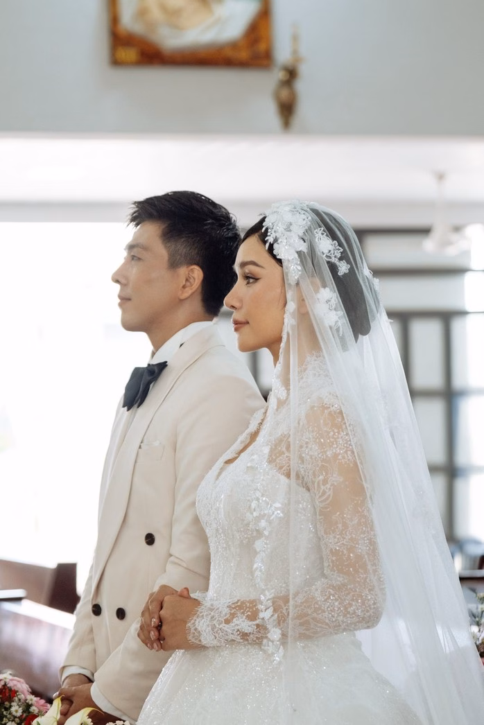 Người mẫu Thu Trang và Quang Sơn về chung nhà- Ảnh 10.