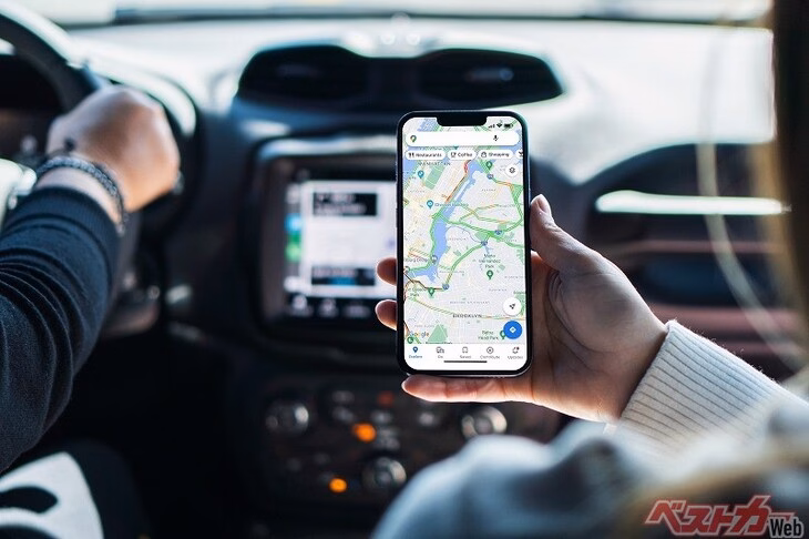Google Maps thêm tính năng tránh đường hẹp, áp dụng cho Việt Nam? Do đó ở Việt Nam, tài xế ô tô nhiều khi bị đi nhầm vào ngõ hẹp vì Google Maps chỉ đường - Ảnh minh họa: Q.Đ.