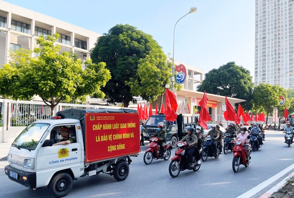 Hà Đông tổ chức ra quân tổng vệ sinh môi trường đón Quốc khánh