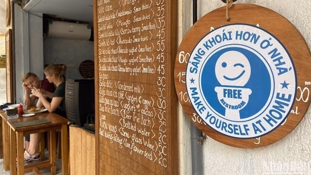 Hà Nội khuyến khích dân mở cửa vệ sinh miễn phí phục vụ du khách