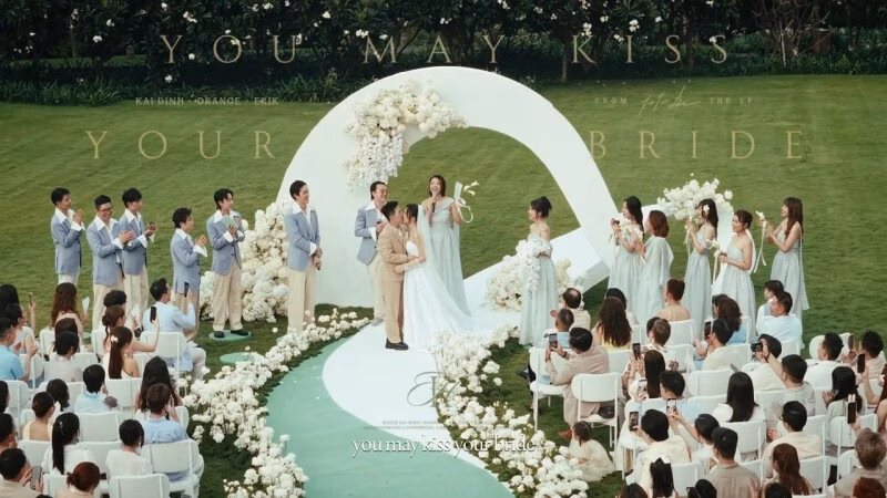 Kai Đinh ra mắt EP nhạc cưới đặc biệt với Đức Hạnh