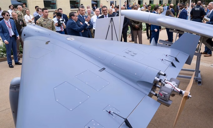 Mỹ ra mắt UAV giá rẻ có thể bắt chước máy bay không người lái của Iran và Nga
