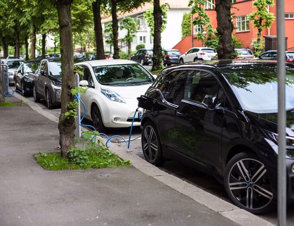 Pin thể rắn – Bước tiến mới của ngành công nghiệp xe điện