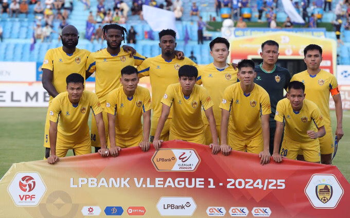 Quảng Nam tiếp tục chơi ở V-League 2 mùa sau