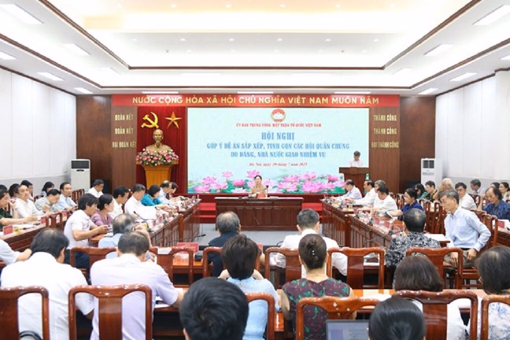 Sắp xếp, tinh gọn các hội quần chúng ở cấp tỉnh và xã theo hướng dẫn mới