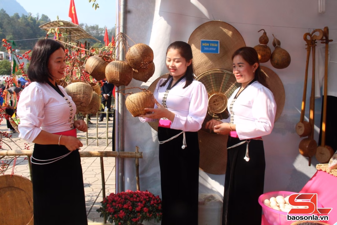 Các sản phẩm OCOP và sản phẩm nông sản tiêu biểu của Sơn La thường xuyên được giới thiệu, quảng bá tại các sự kiện lớn nhỏ.
