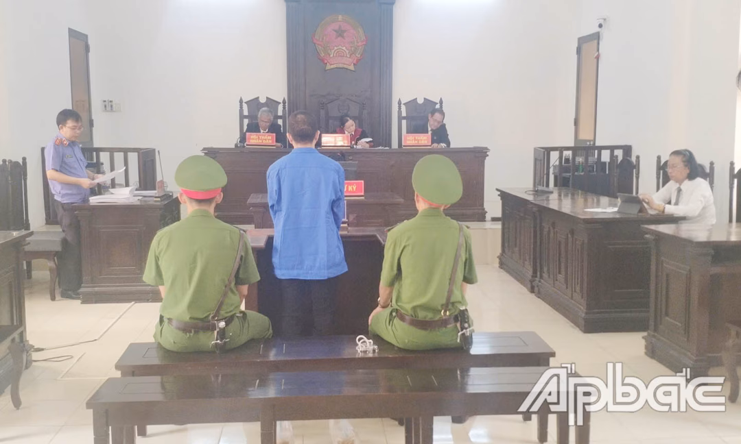 Tên trộm liên hoàn lãnh án 1 năm 9 tháng tù giam