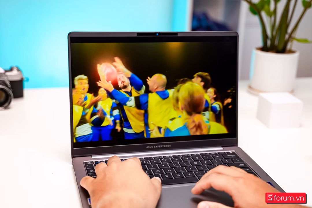 Top 5 laptop doanh nghiệp dưới 30 triệu Laptop ASUS ExpertBook P5 P5405
