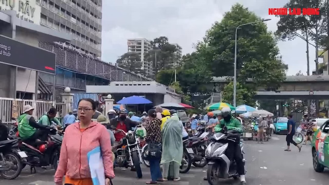 TP HCM: “Cò” khám bệnh nhanh – Lạm dụng và bất chính núp bóng dịch vụ bốc số