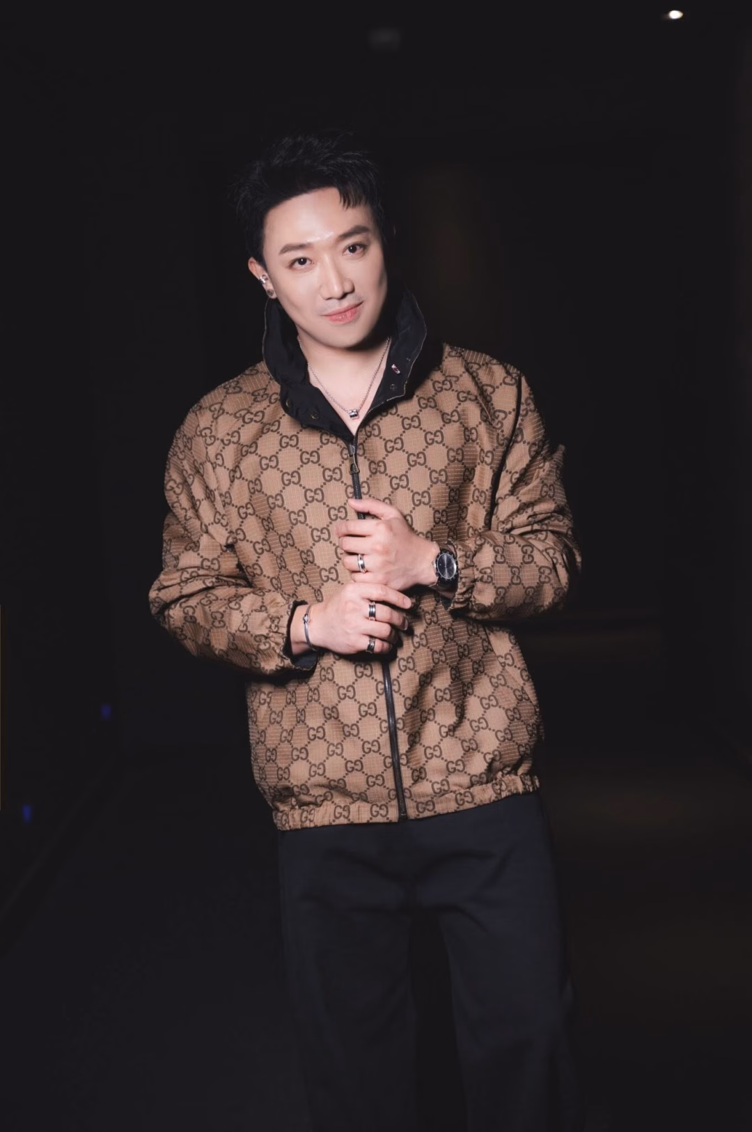 Trấn Thành – Cầu nối cảm xúc của Rap Việt