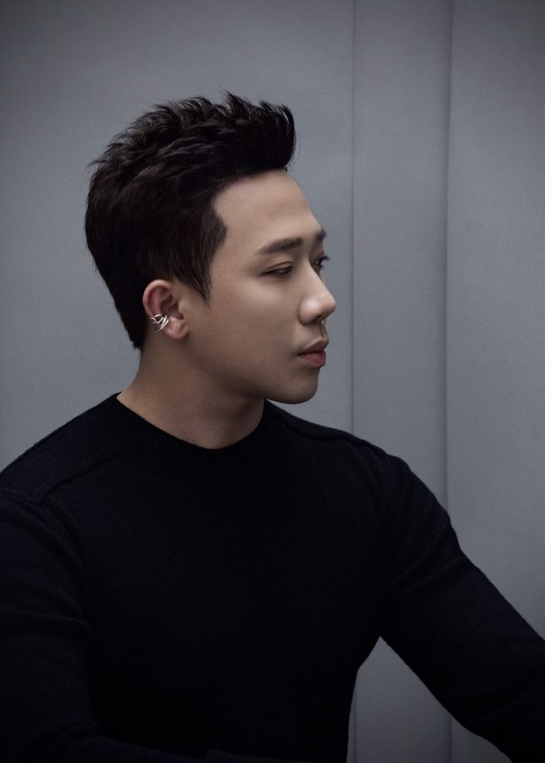 Trấn Thành – MC tỏa sáng với Rap Việt: Cầu nối cảm xúc giữa nghệ sĩ và khán giả Để có một "Trí Son Media" hoạt ngôn, thoải mái như hôm nay là nhờ một phần không nhỏ vào việc Trấn Thành tạo cơ hội cho anh thể hiện nhiều ở chương trình