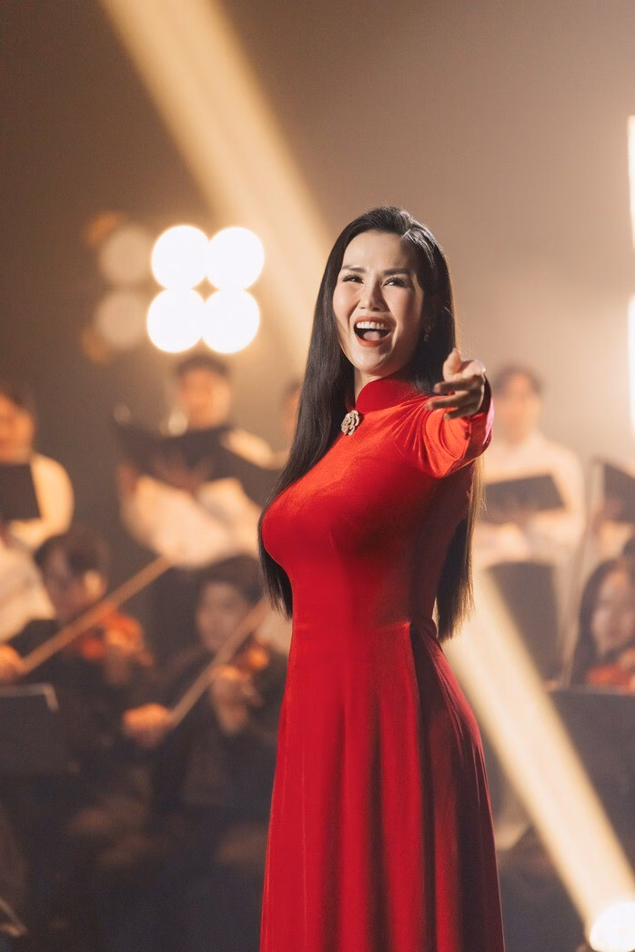 Võ Hạ Trâm và hai con
