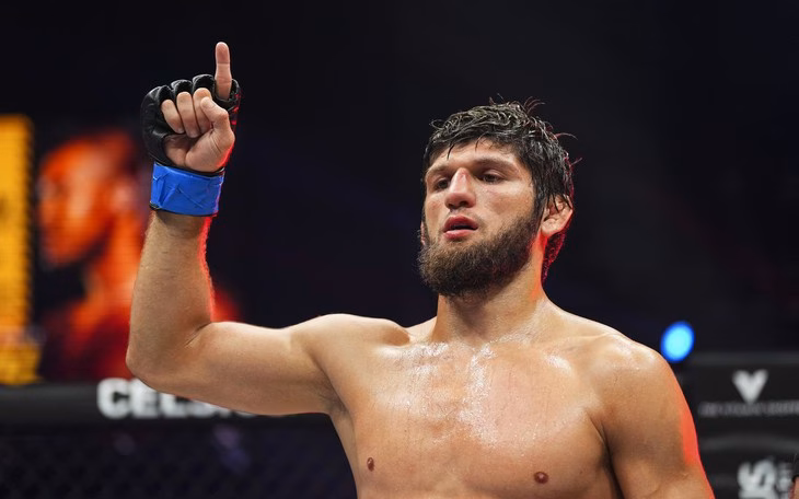 Võ sĩ kickboxing trở thành nghi phạm giết người dã man, đồng thời MMA Timur Khizriev bị bắn 10 phát tại quê nhà Sốc: nhà vô địch kickboxing giết người rồi chở thi thể tới đồn cảnh sát - Ảnh 3.