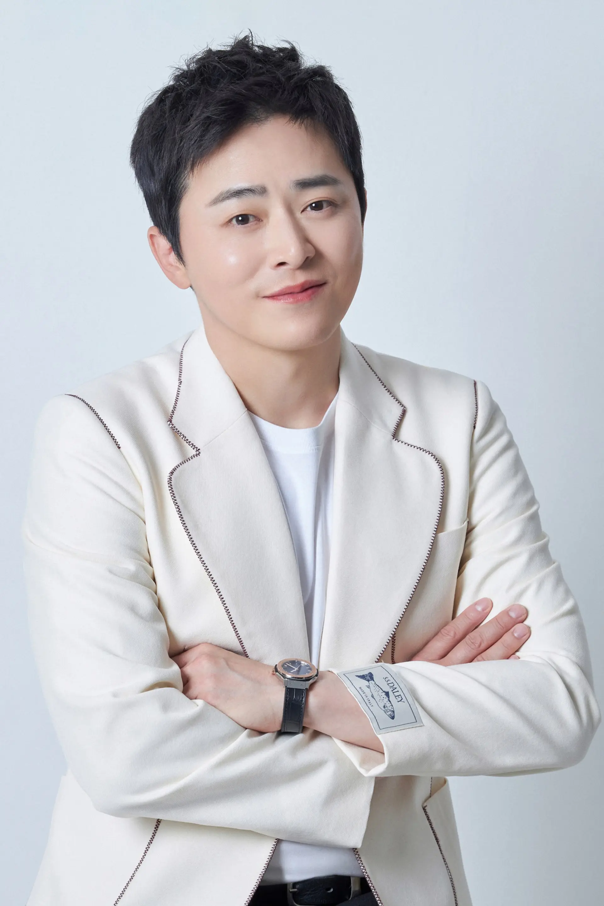 [Phỏng vấn] Diễn viên dễ hiểu, 'Con gái Zombie' Cho Jung-seok "Sau khi quay phim, tôi nhận ra tình phụ tử trong tôi"
