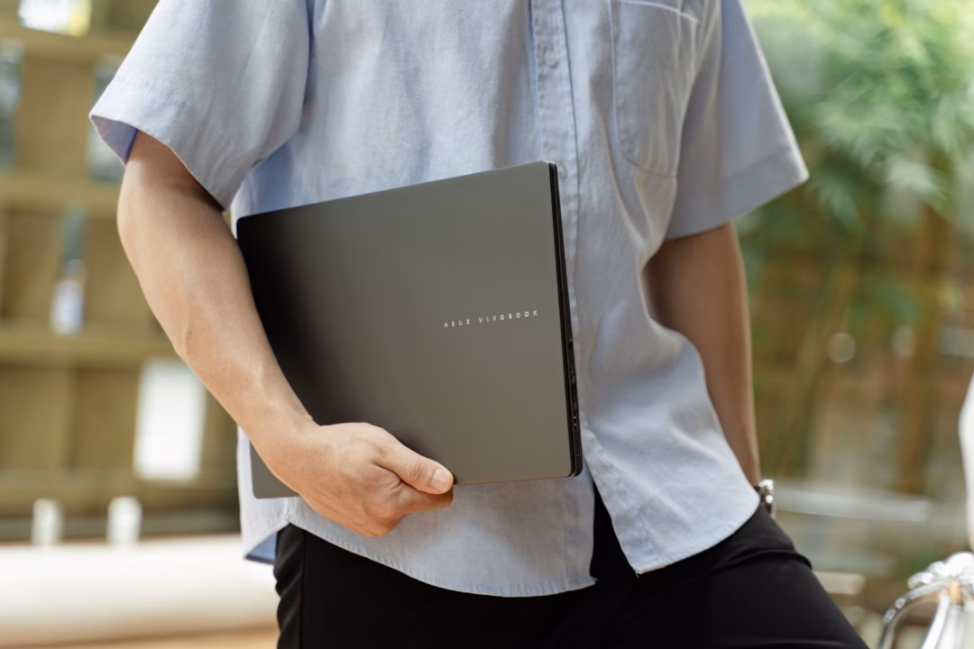 ASUS sẵn sàng cho mùa tựu trường 2025 với loạt laptop AI mỏng nhẹ, hiệu năng cao
