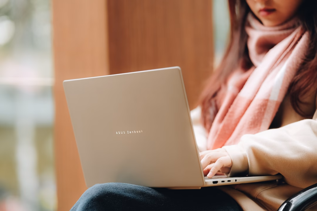 ASUS sẵn sàng cho mùa tựu trường 2025 với loạt laptop AI mỏng nhẹ, hiệu năng cao