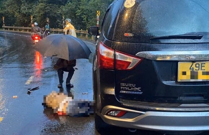 Bé gái 14 tuổi tử vong sau va chạm xe máy và ô tô trên đèo Tà Nung