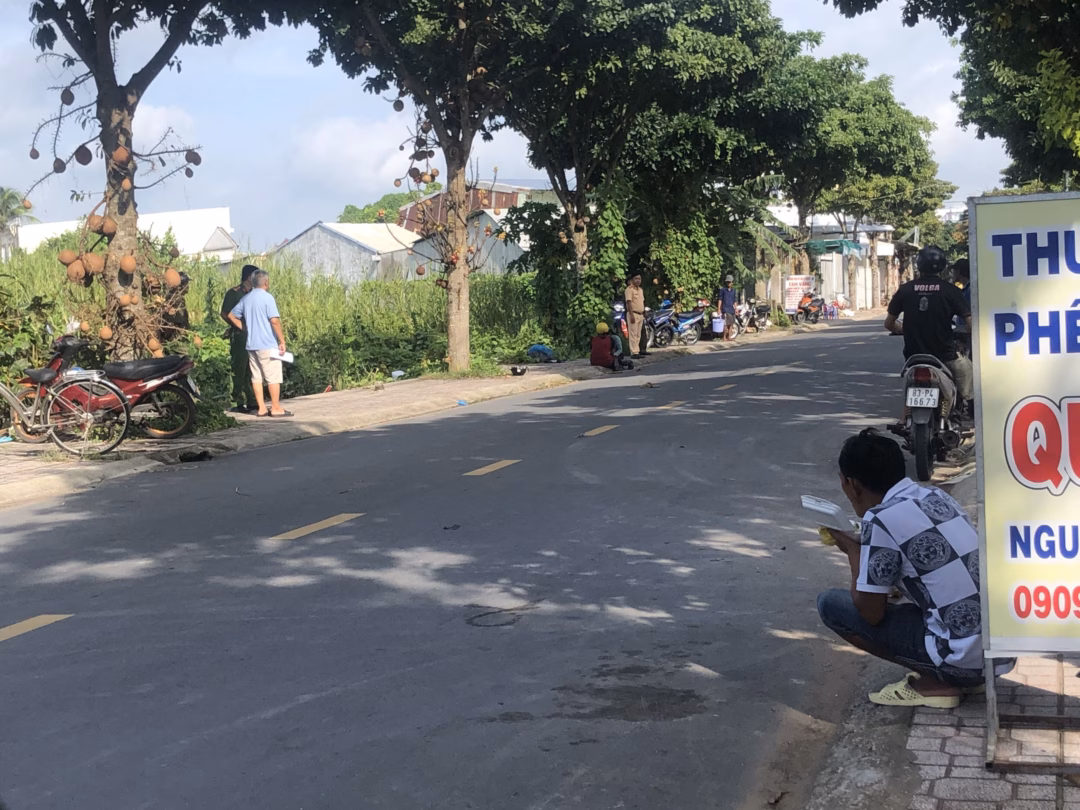 Cần Thơ: Xe máy đâm nhau, 1 người tử vong trên đường Nguyễn Huệ