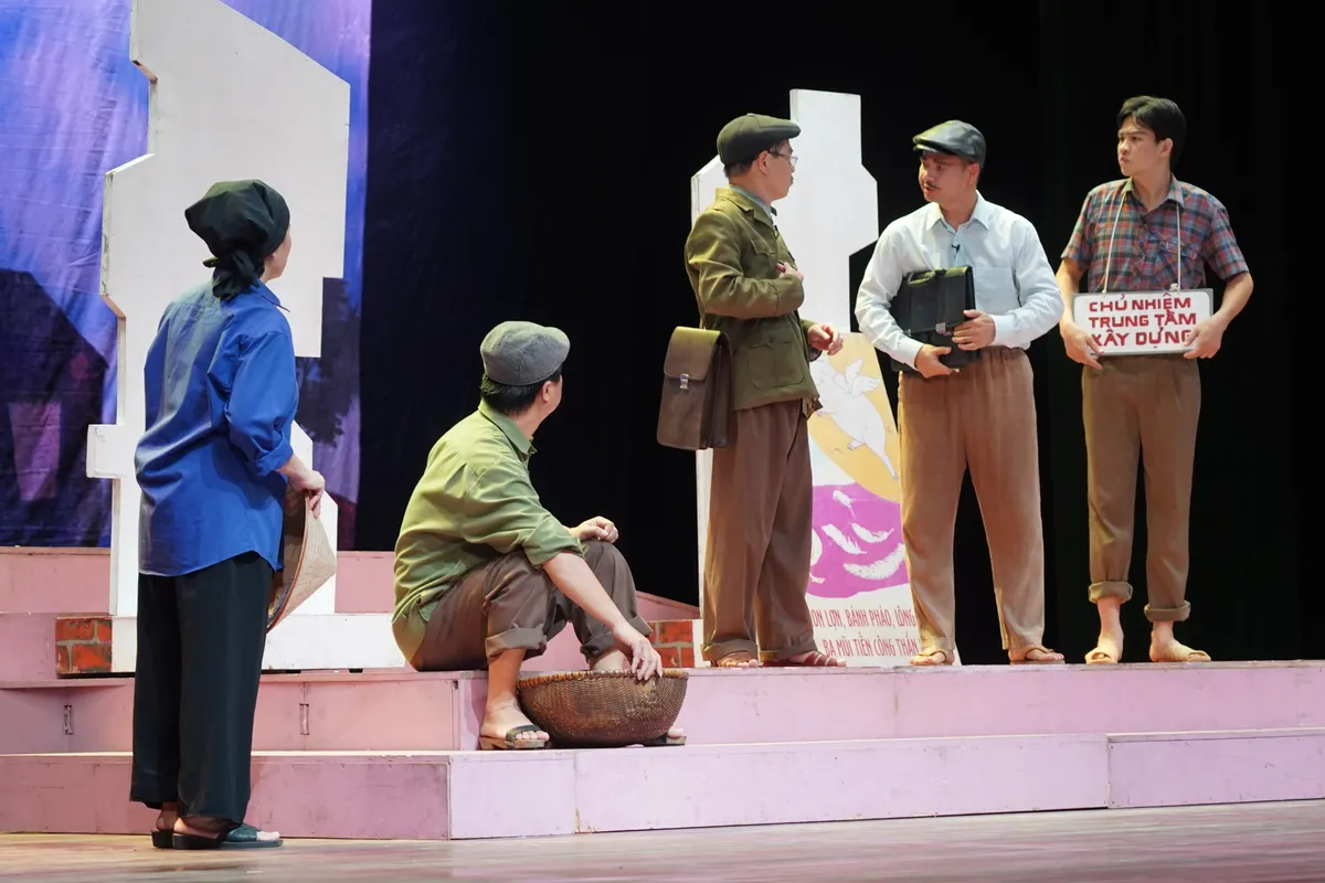 Cảnh trong vở diễn "Bệnh sĩ", ảnh: NHKVN