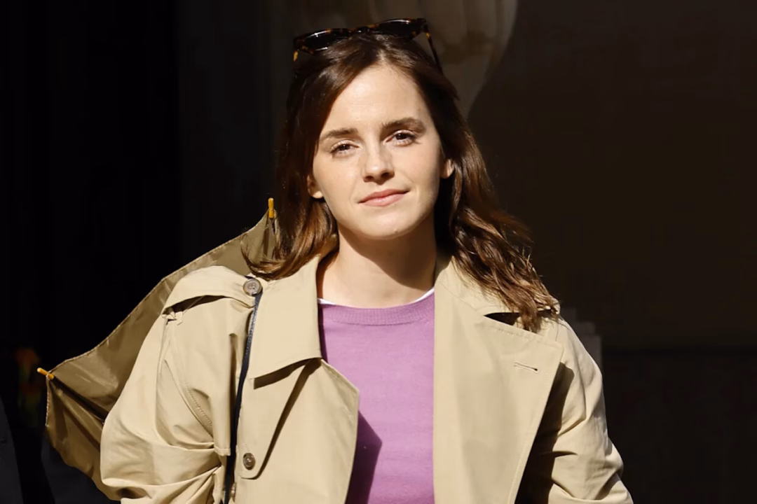 Nữ diễn viên Emma Watson bị cấm lái xe 6 tháng vì chạy quá tốc độ
