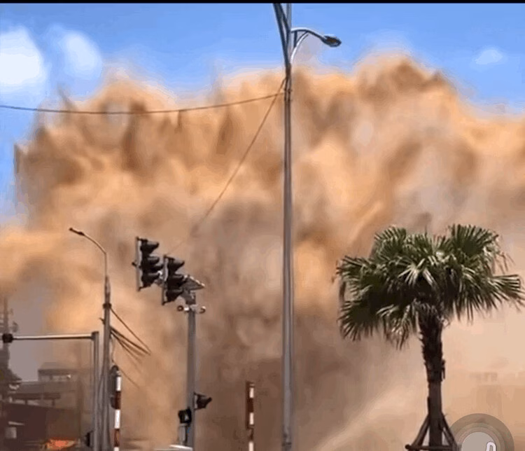 Nước ống thử áp suất喷 trào như núi lửa ở Bắc Ninh