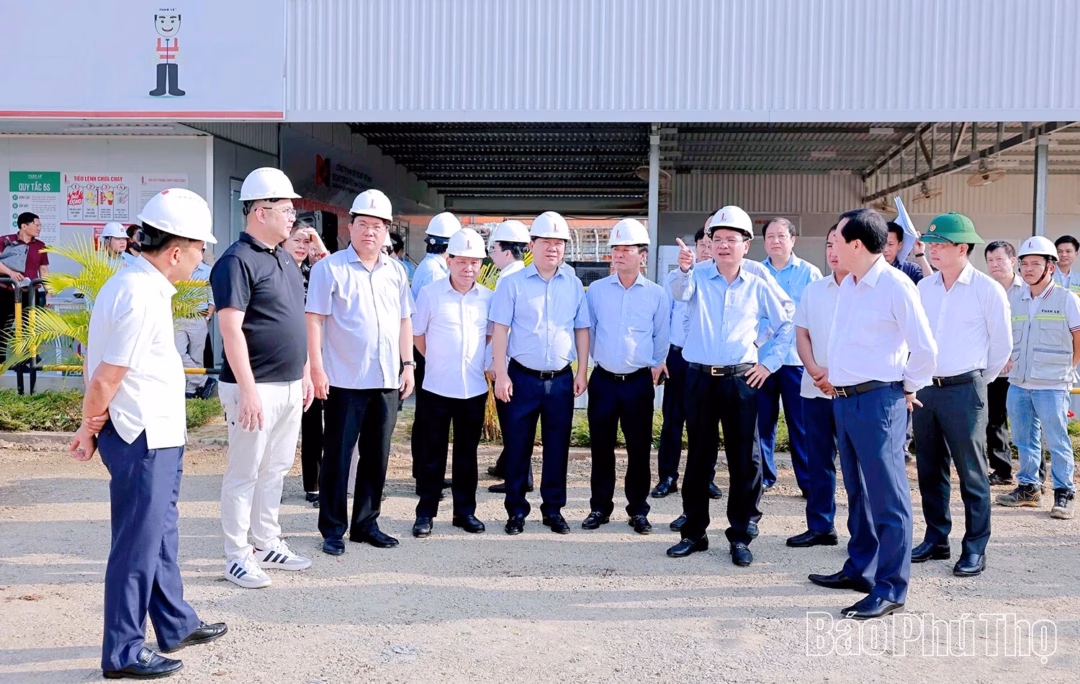 Phú Thọ kiểm tra loạt dự án tỷ đồng ở Cẩm Khê