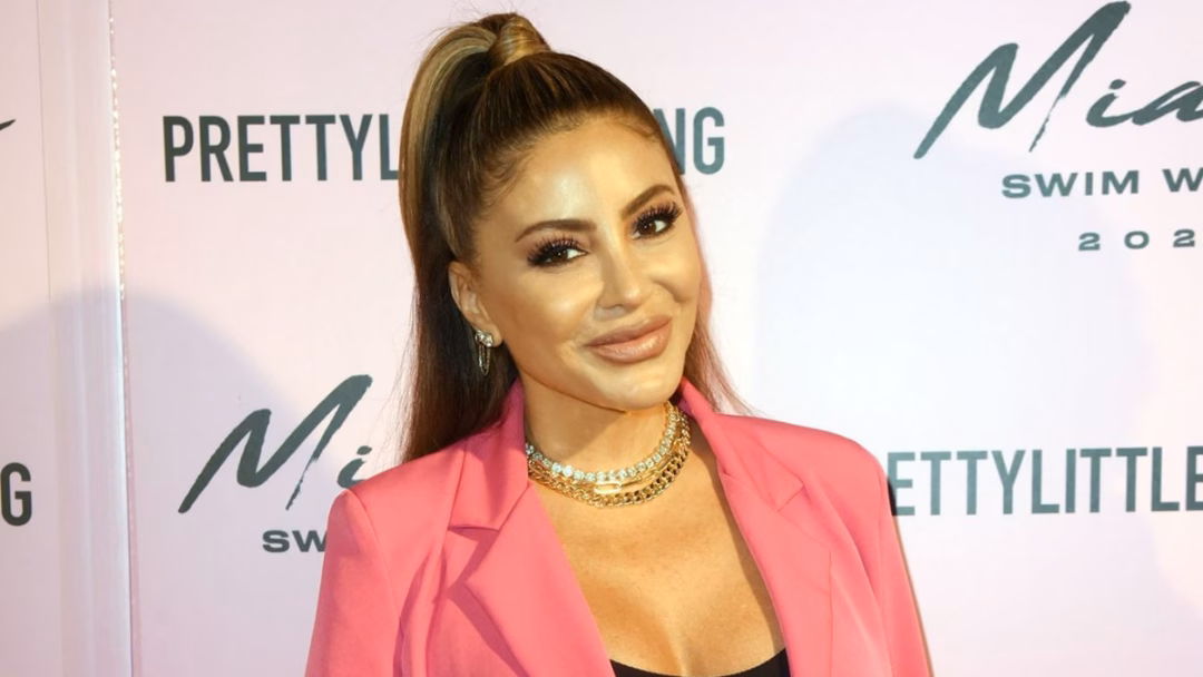 Sao Hollywood công khai thu nhập: Người lên người xuống OnlyFans Salaries How Much Do Celebrities Get Paid
