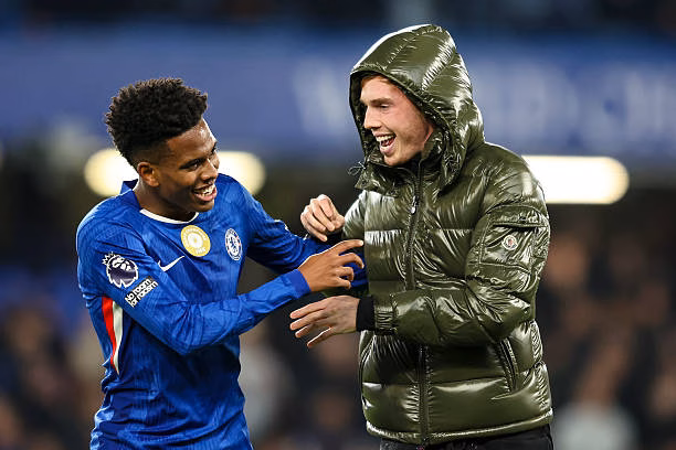 Ảnh bài viết Estevao trên con đường tiếp bước Cole Palmer tại Chelsea