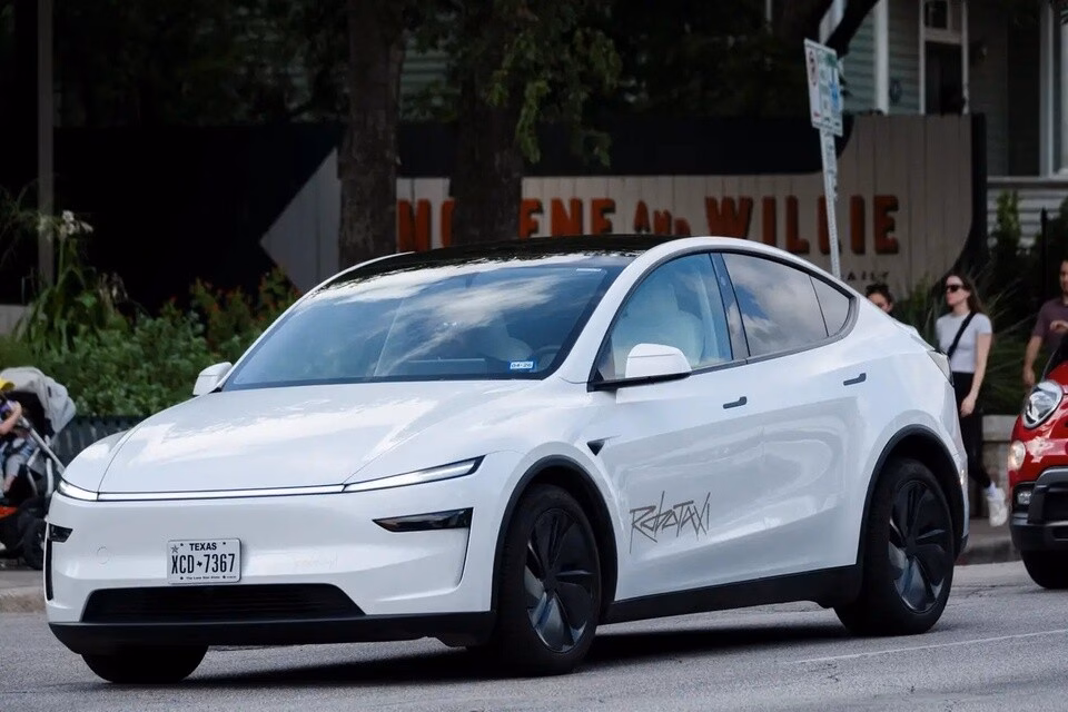 Phạm vi triển khai dịch vụ xe Tesla tại California. Ảnh: X/Elon Musk.