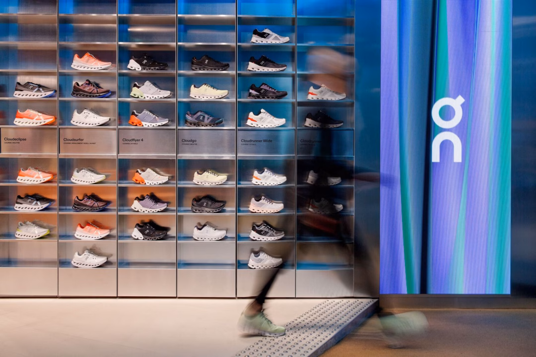 ON - Từ thất bại khi đòi gắn “ống nước” vào giày Nike, giờ sắp vượt mặt Nike tới nơi- Ảnh 10.
