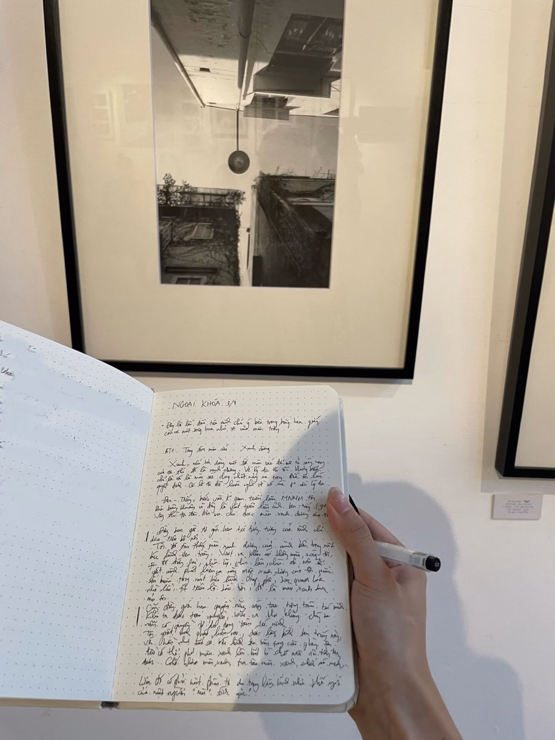 Photo by Hà Vi on August 03, 2025. May be a black-and-white image of shadow box, picture frame and text.