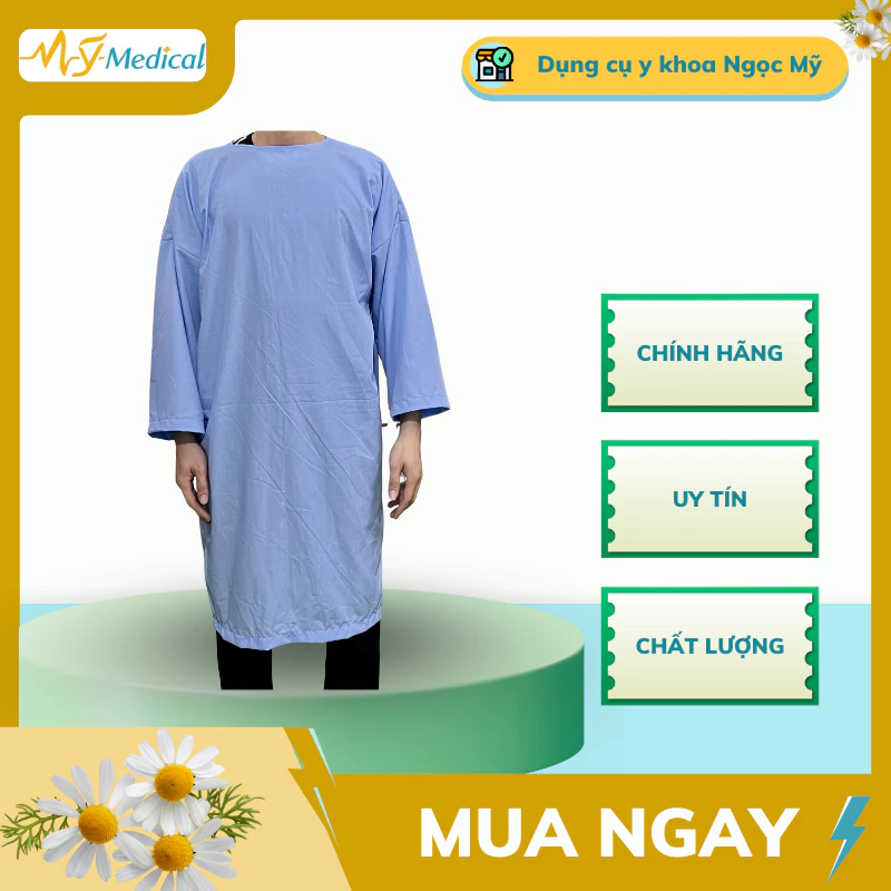 Mặc áo choàng thăm bệnh nhân như thế nào để vừa lịch sự vừa an toàn?