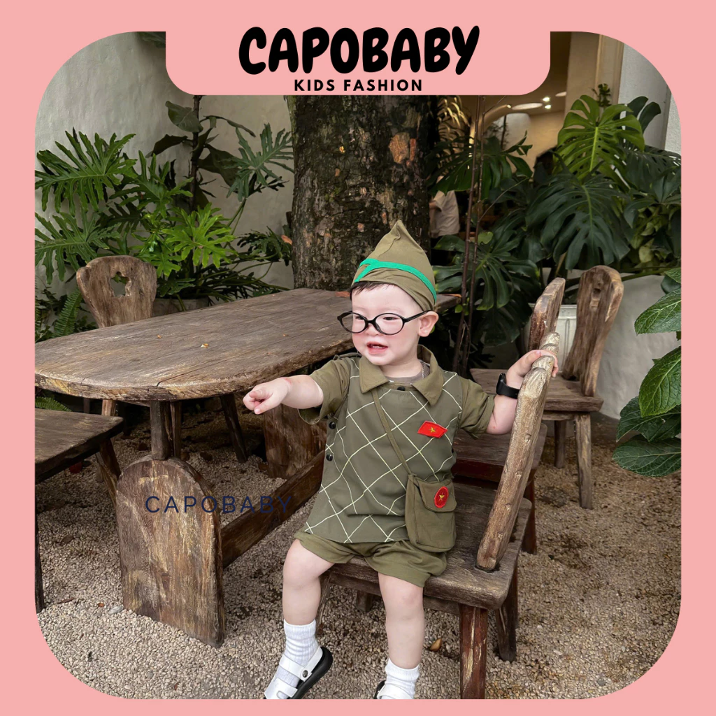 Mặc đồ cho bé đi chơi lễ: Những điều bố mẹ cần lưu ý để không “dở khóc dở cười”