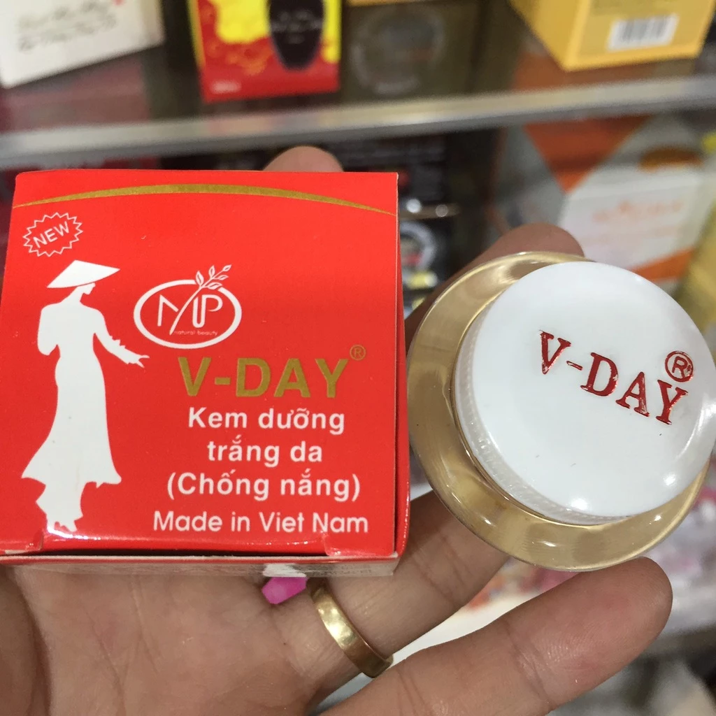 Tại Sao Kem Chống Nắng Thường Bị Bỏ Qua Trong Quy Trình Chăm Sóc Da Hàng Ngày?