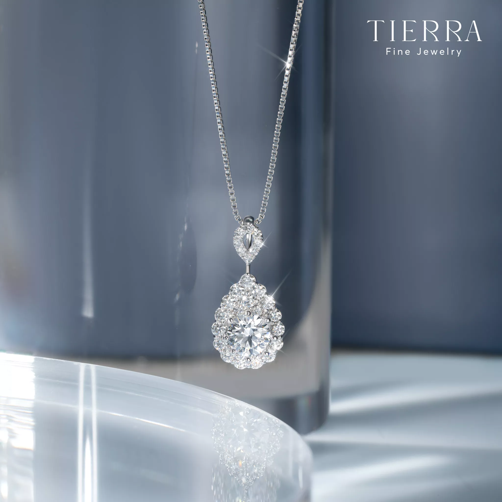 Làm thế nào để chọn mặt dây chuyền sao thổ phù hợp với phong cách cá nhân mà vẫn trông tinh tế?