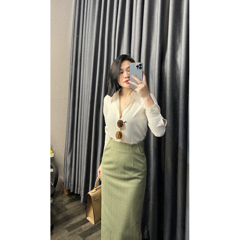 Mặc áo sơmi lụa vào mùa hè có thực sự nóng không?