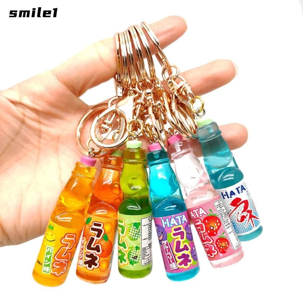 Làm thế nào để chọn móc khóa phù hợp cho túi xách của bạn mà không sợ lỗi mốt?