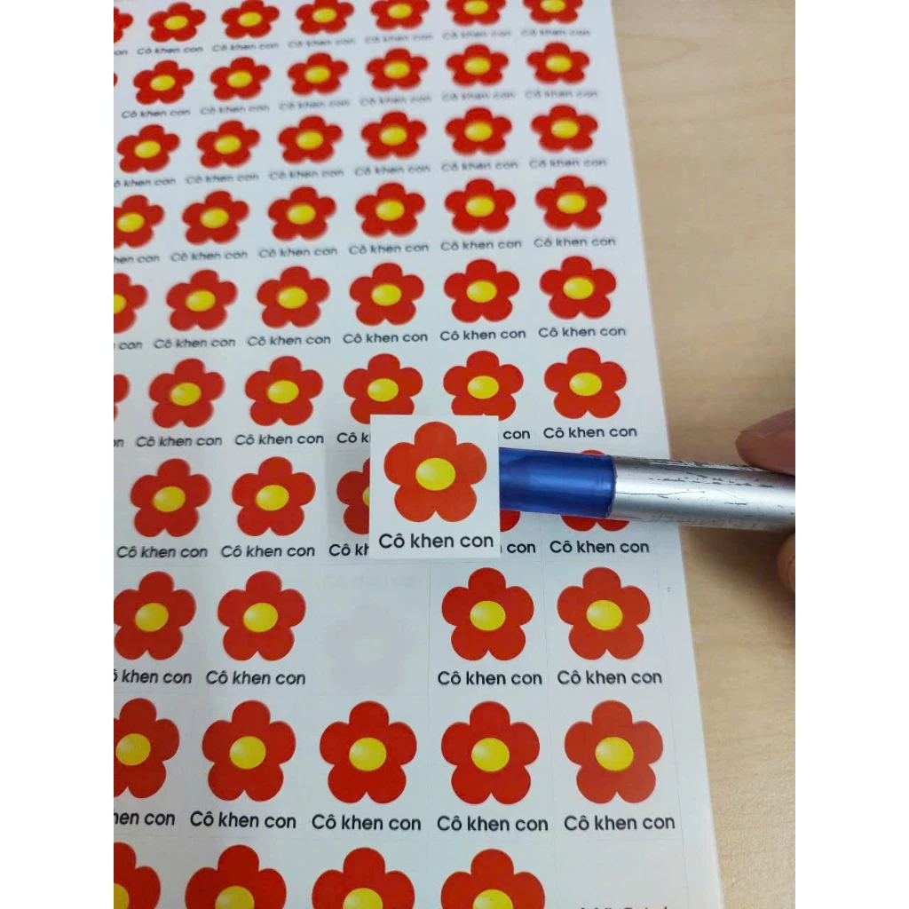 Làm thế nào để sử dụng sticker hoa cho bé mà không làm mất đi tính thẩm mỹ của phòng học và phòng chơi?
