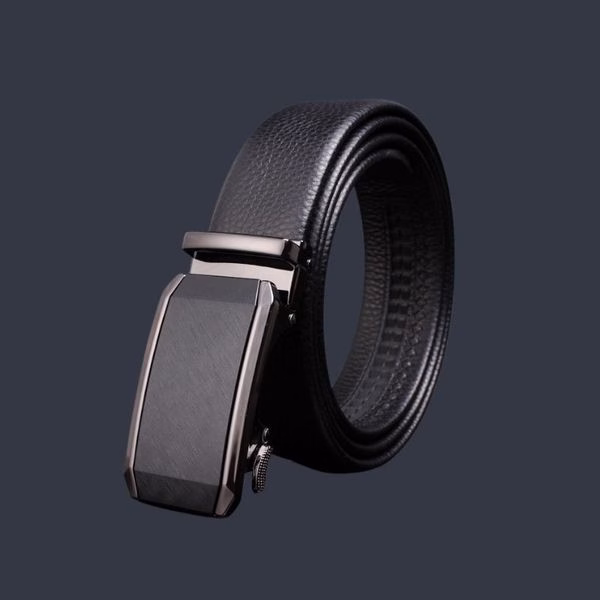 Mua thắt lưng da nam màu đen có thực sự làm bạn trông lịch sự hơn?
