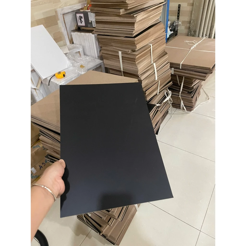 Mua bảng vẽ A3 giá rẻ có tốt không? Kinh nghiệm chọn bảng vẽ cho người mới