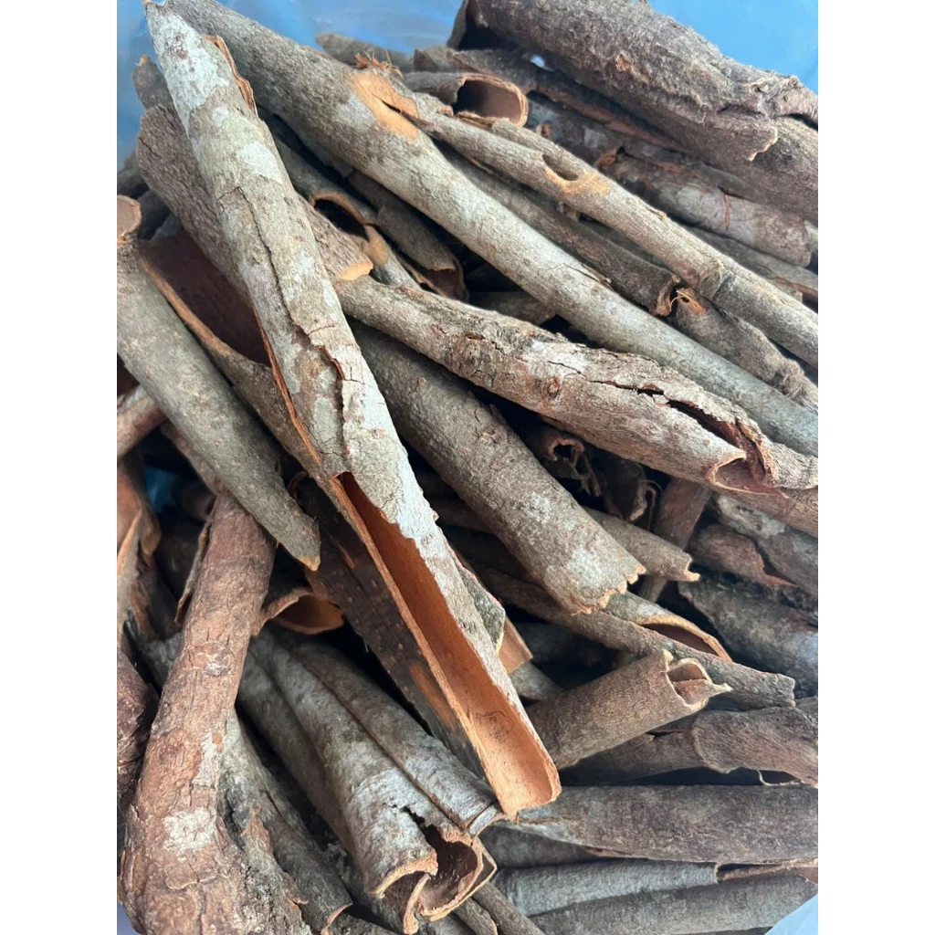 Lầm Tưởng Về Vỏ Quế: Mẹo Dùng Vỏ Quế Vụn Thơm Trà My Để Nấu Ăn Ngon Hơn