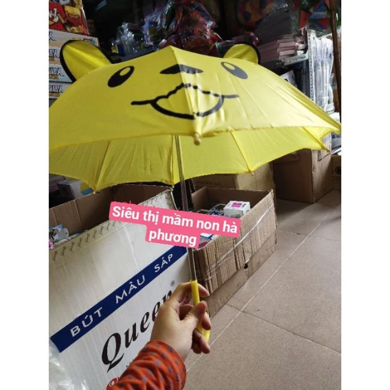 Mua ô dù cho bé như thế nào để không bị ‘rước’ nắng vào nhà