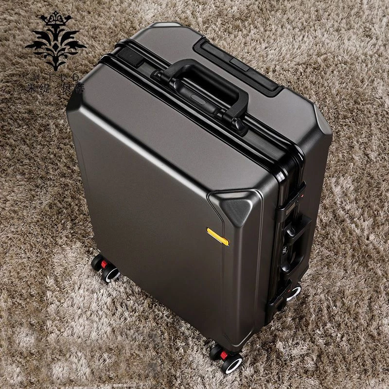 Làm thế nào để chọn vali khung nhôm phù hợp cho chuyến đi dài mà không bị đau lưng?