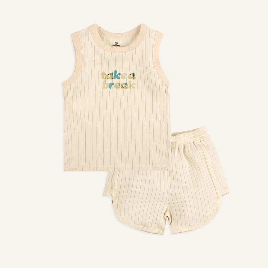 Lựa Chọn Bộ Quần Áo Trẻ Em Cài Vai Cộc: Làm Thế Nào Để Tránh Mua Phải Hàng Giả?